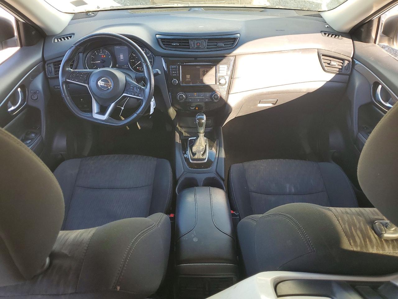 2018 NISSAN ROGUE S photo 8