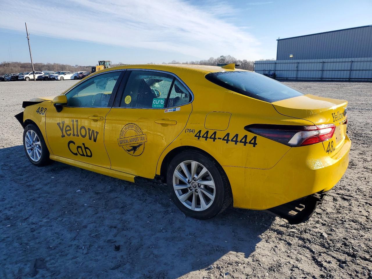 2023 TOYOTA CAMRY LE photo 2