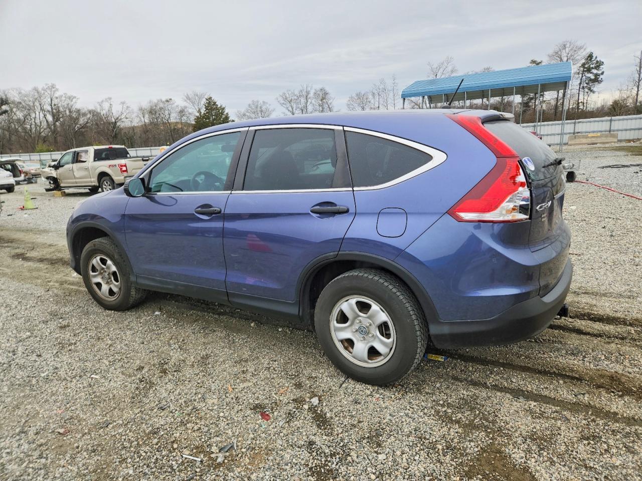 2013 HONDA CR-V LX photo 2