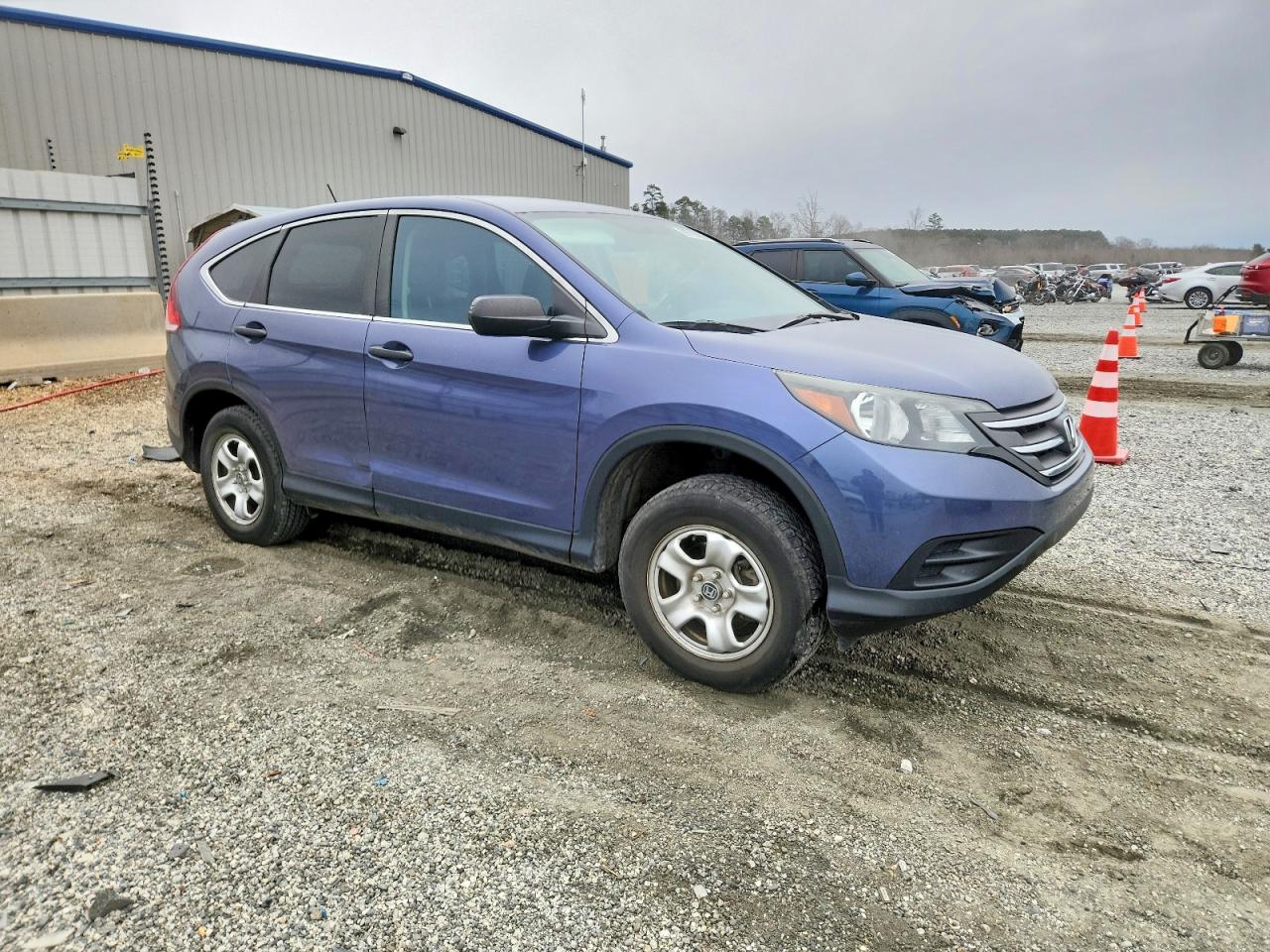 2013 HONDA CR-V LX photo 4