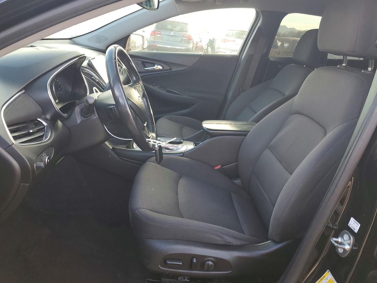 2018 CHEVROLET MALIBU LT photo 7