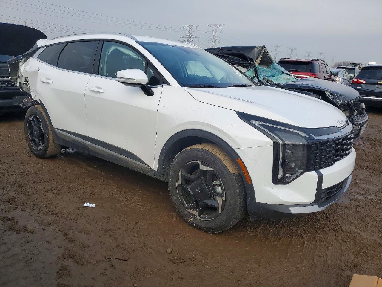 2026 KIA SPORTAGE EX photo 4