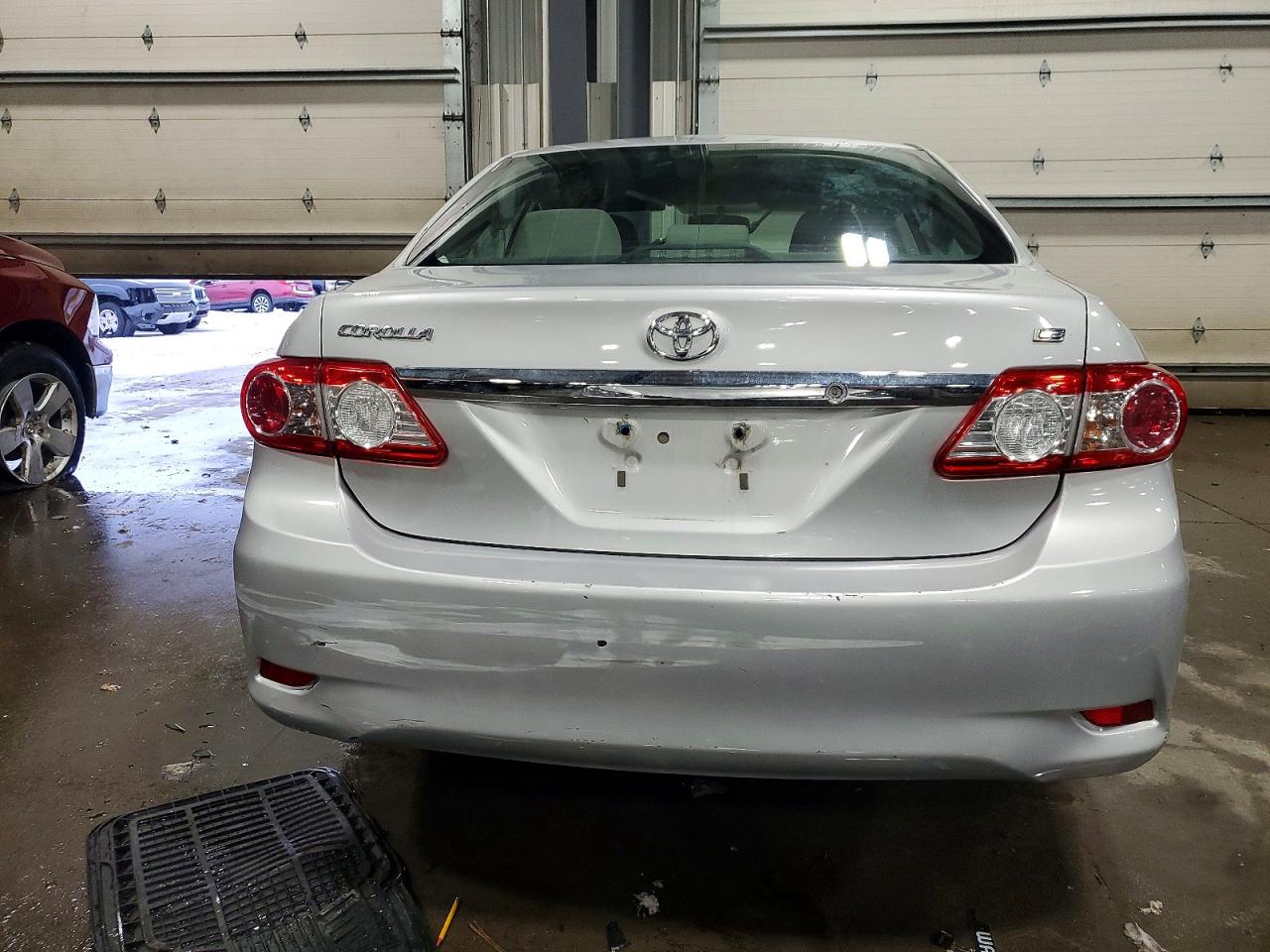 2013 TOYOTA COROLLA BASE photo 6