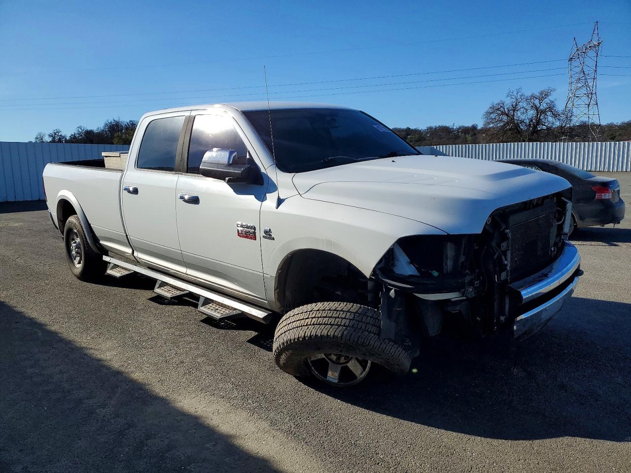 2012 DODGE RAM 3500 LARAMIE photo 4
