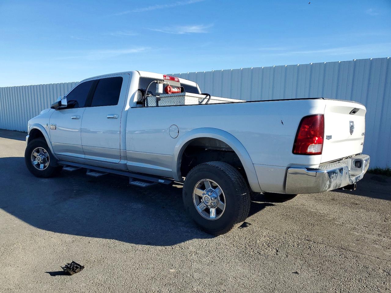 2012 DODGE RAM 3500 LARAMIE photo 2