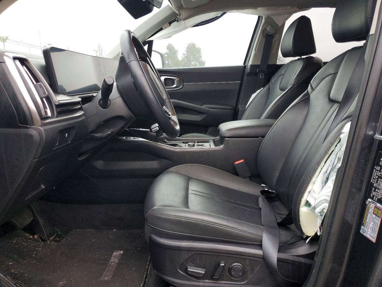 2024 KIA SORENTO S photo 7