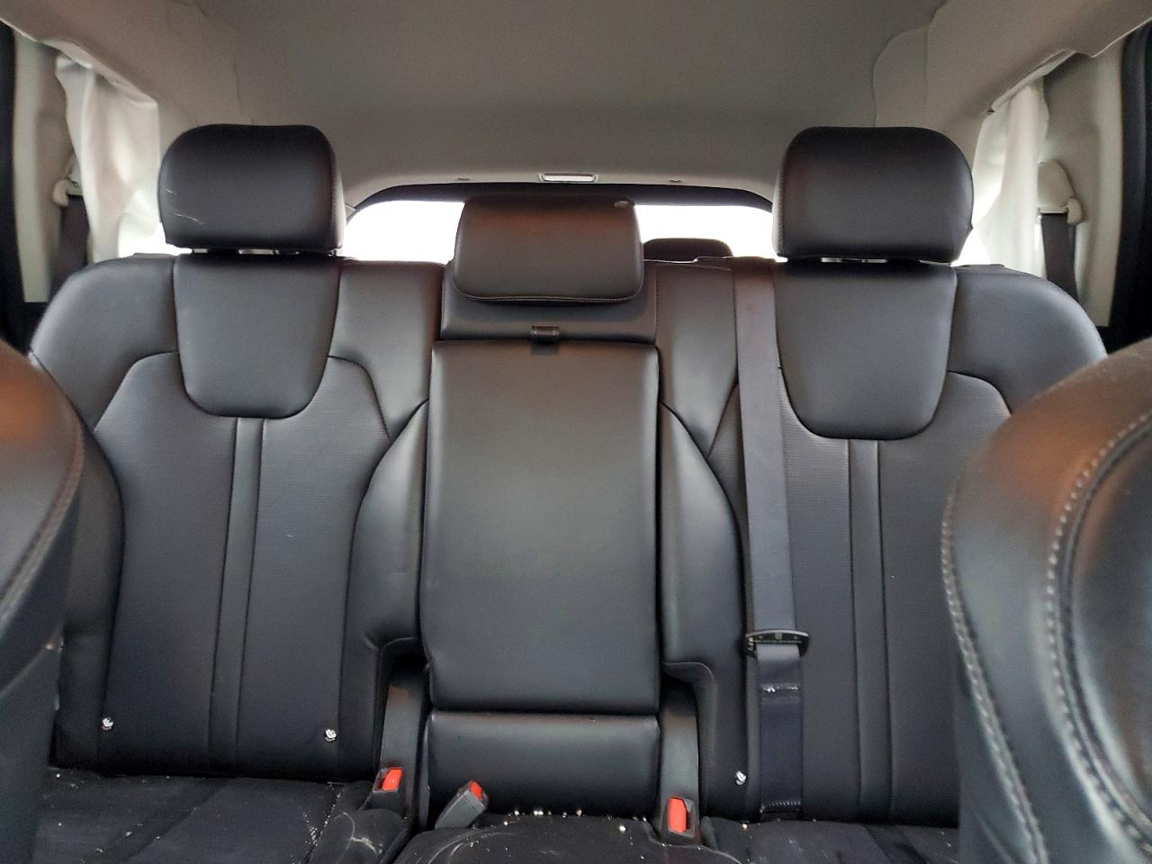 2024 KIA SORENTO S photo 10