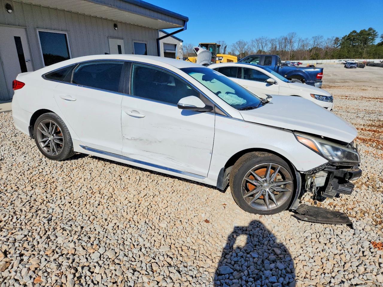 2017 HYUNDAI SONATA photo 4