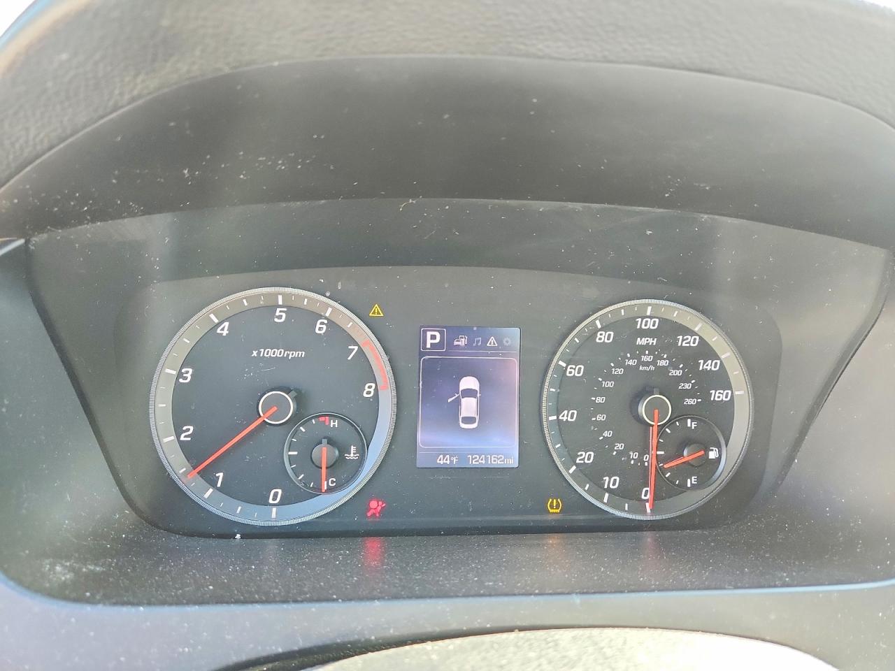 2017 HYUNDAI SONATA photo 9