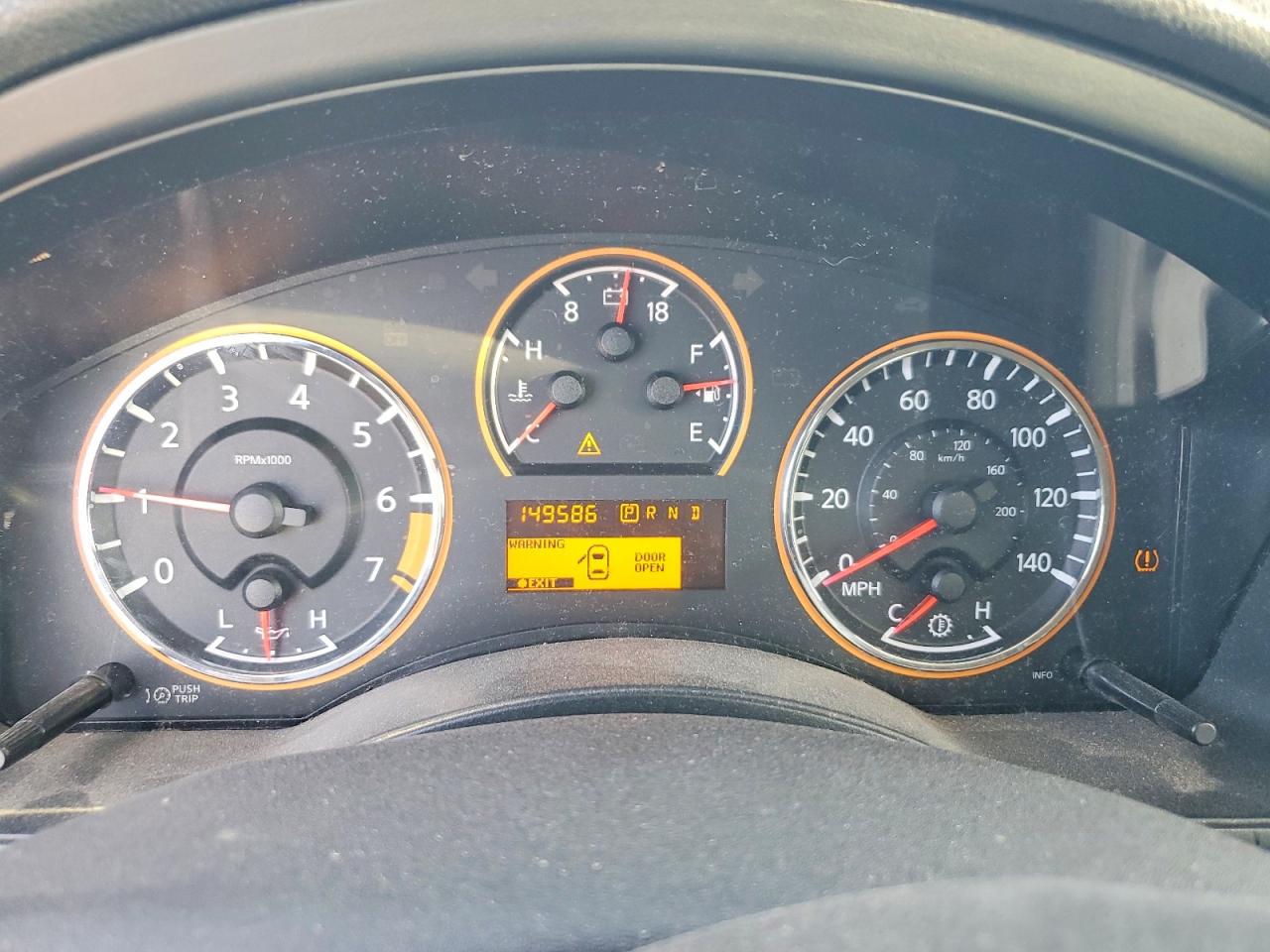 2013 NISSAN ARMADA SV photo 9