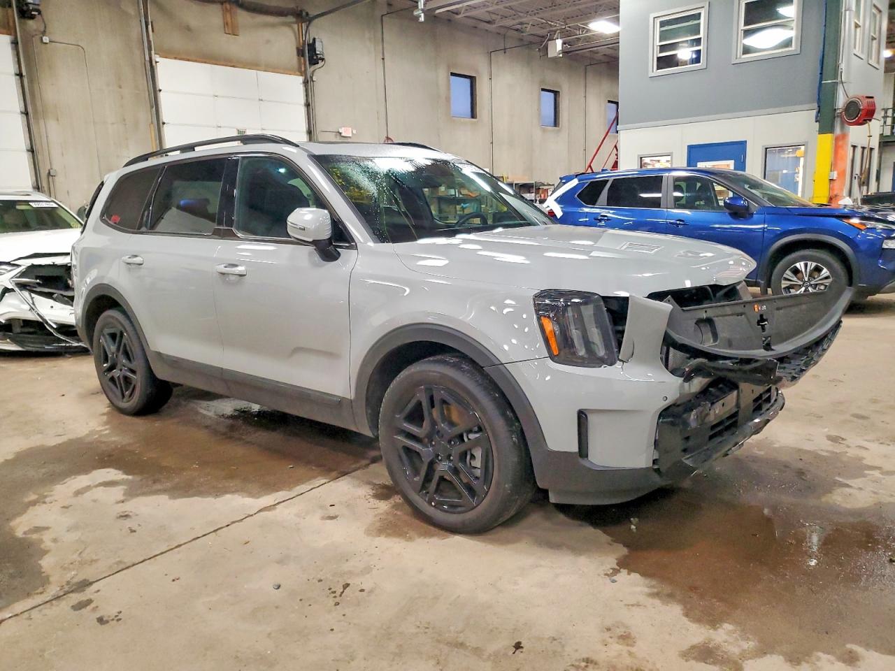2025 KIA TELLURIDE SX photo 4