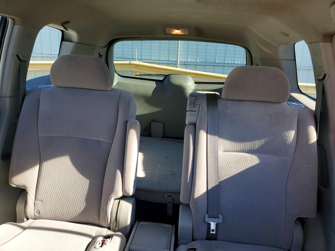 2008 TOYOTA HIGHLANDER photo 19