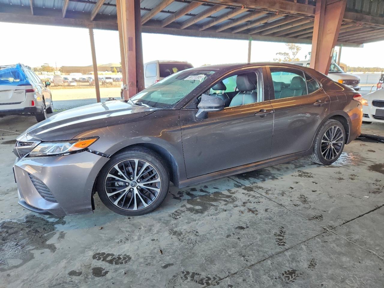 2020 TOYOTA CAMRY