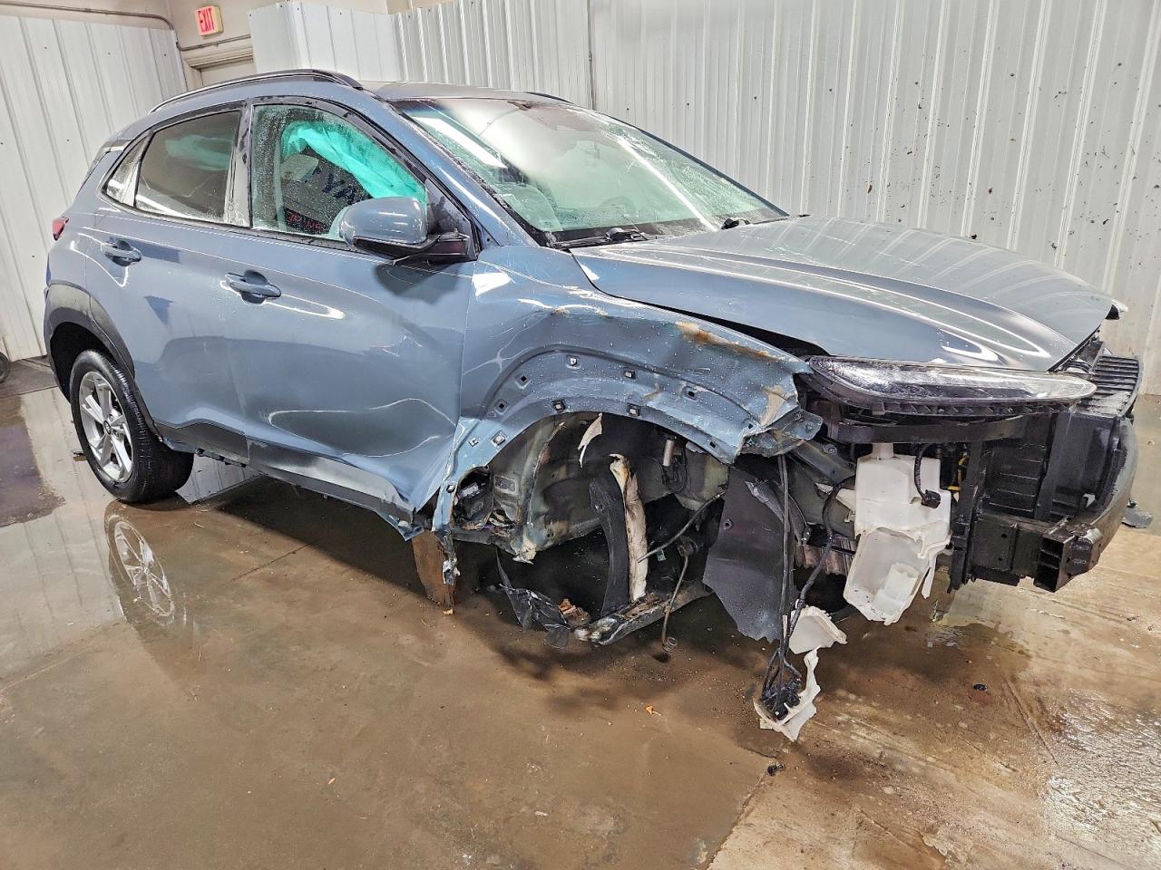 2022 HYUNDAI KONA SEL photo 4