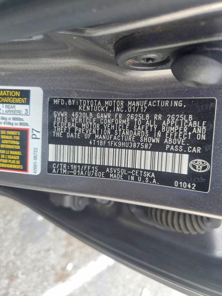 2017 TOYOTA CAMRY LE photo 12