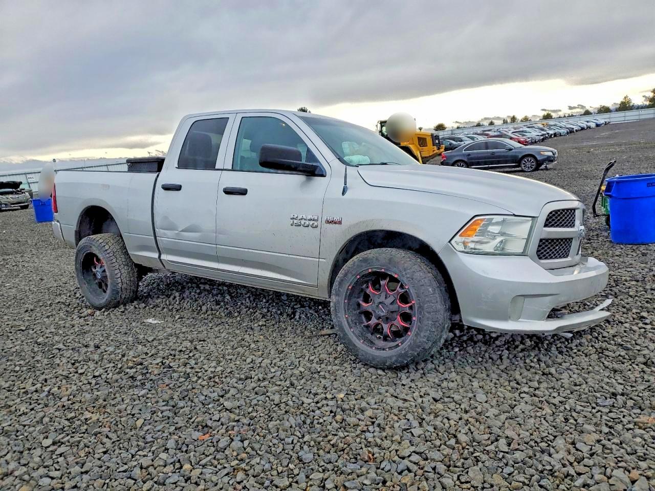 2013 RAM 1500 ST photo 4