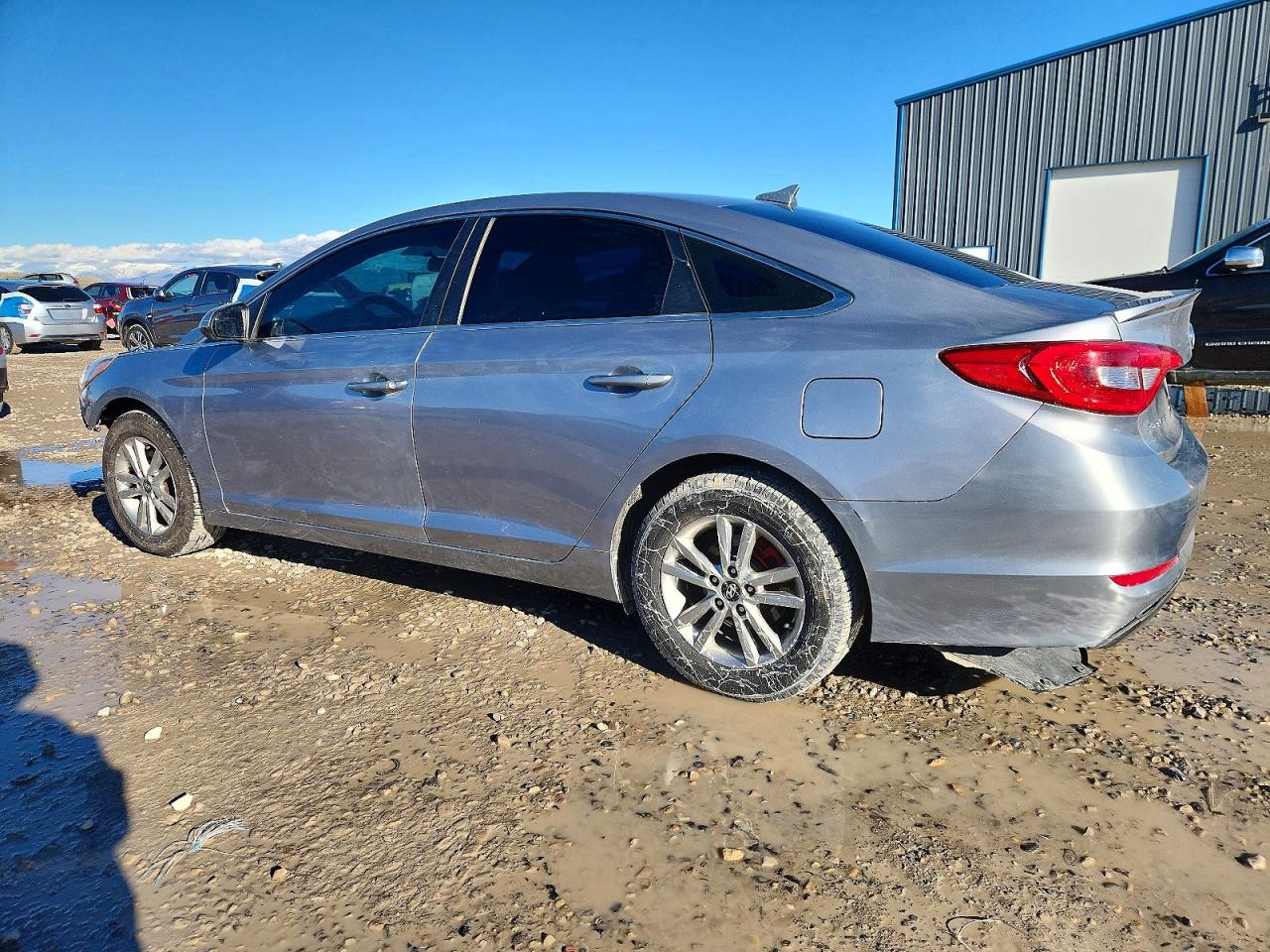2017 HYUNDAI SONATA BASE photo 4