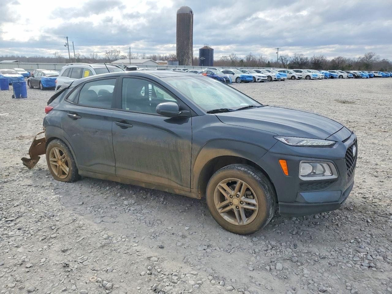 2020 HYUNDAI KONA SE photo 4