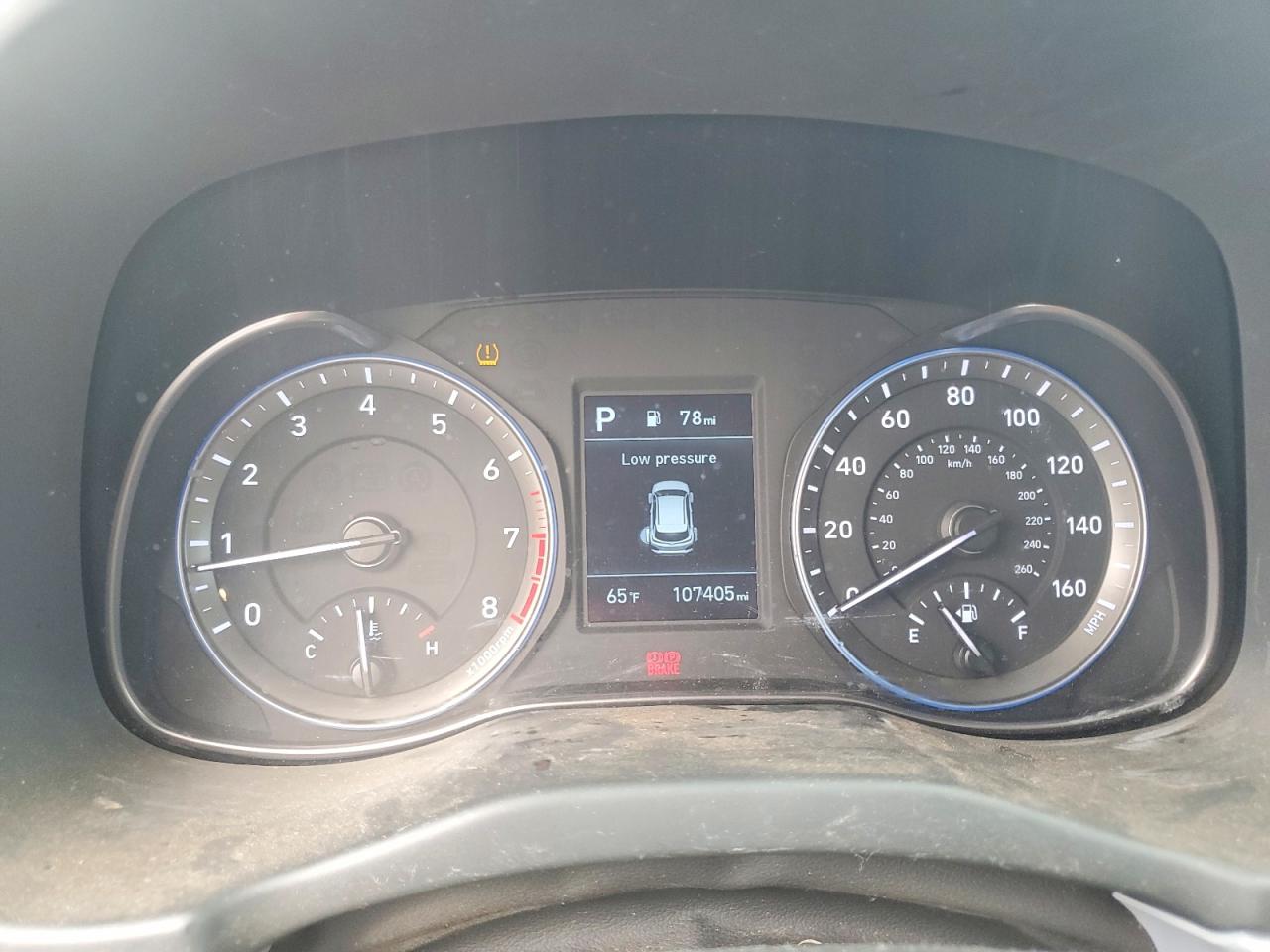 2020 HYUNDAI KONA SE photo 9