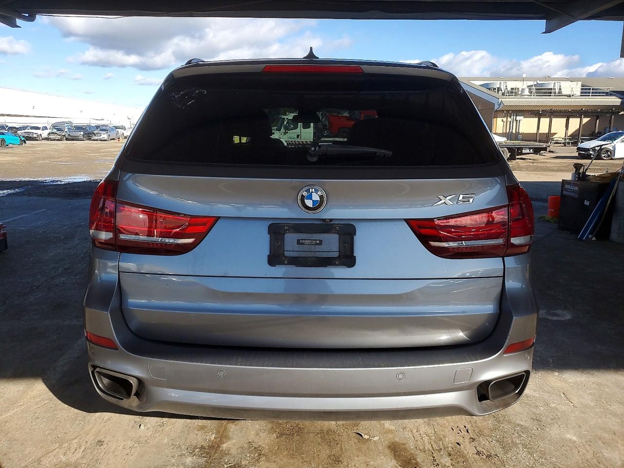 2016 BMW X5 XDRIVE50I photo 6