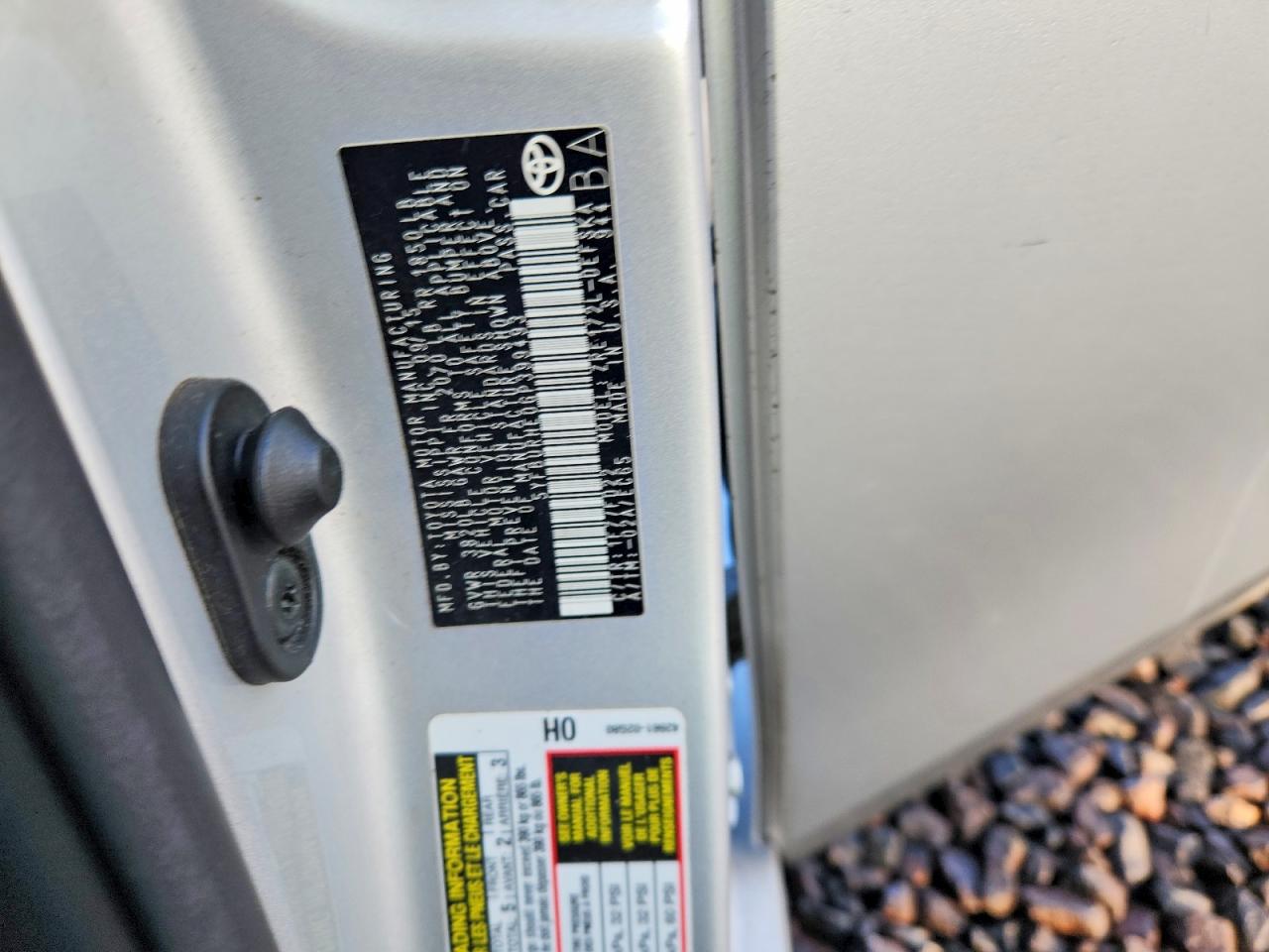 2016 TOYOTA COROLLA L photo 23