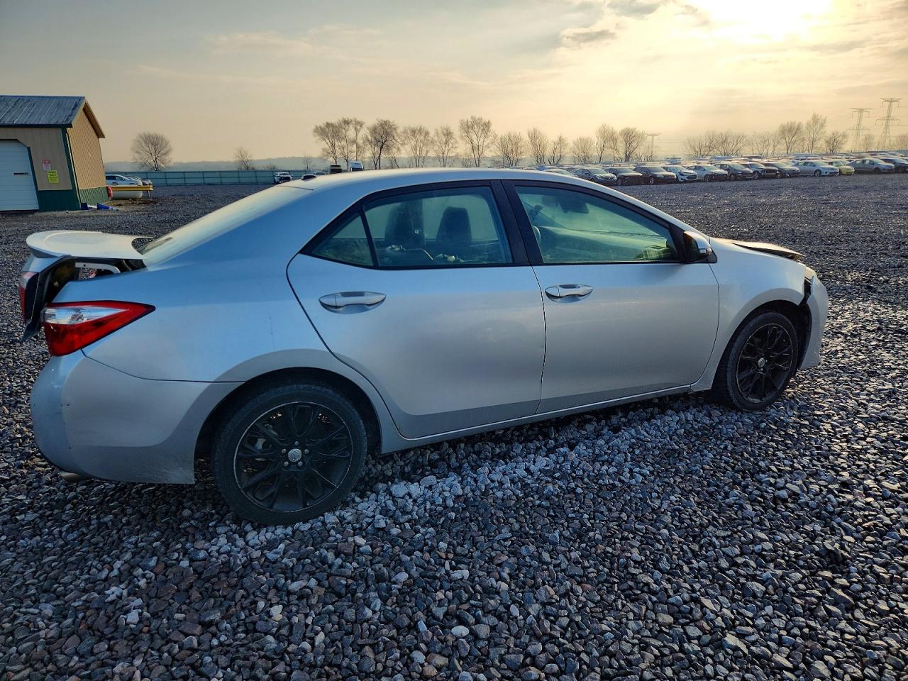 2016 TOYOTA COROLLA L photo 5