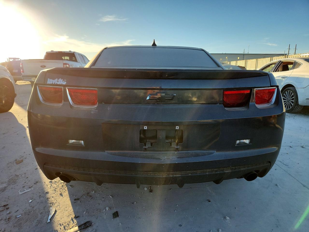 2013 CHEVROLET CAMARO LS photo 6