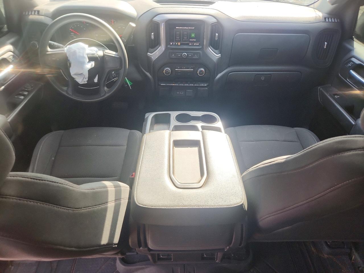 2021 CHEVROLET SILVERADO C1500 CUSTOM photo 8