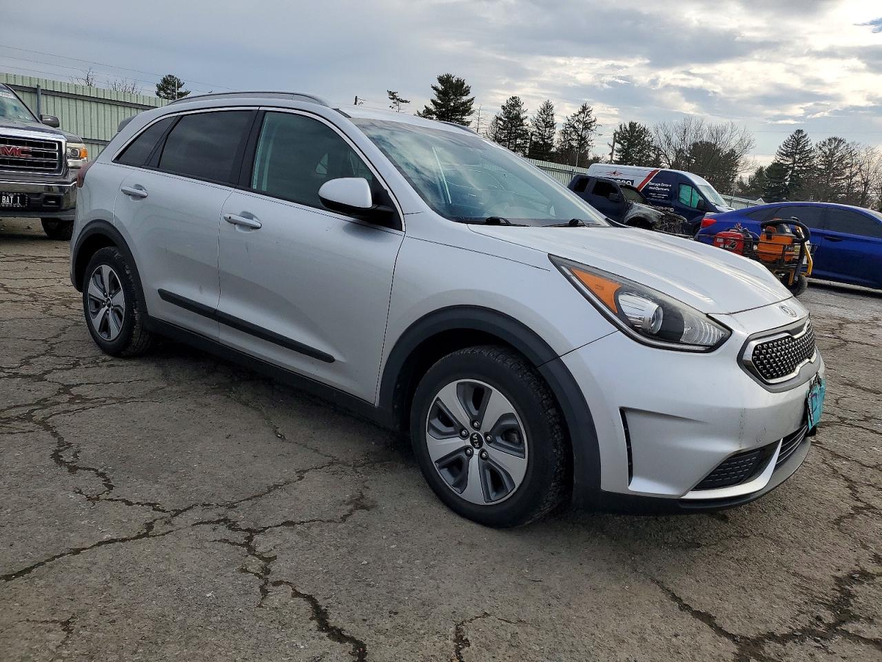 2018 KIA NIRO FE photo 4