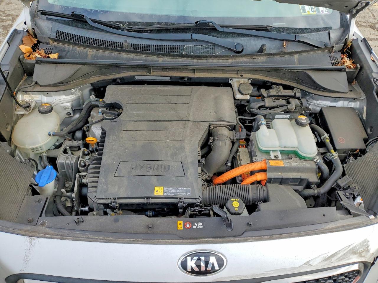 2018 KIA NIRO FE photo 11