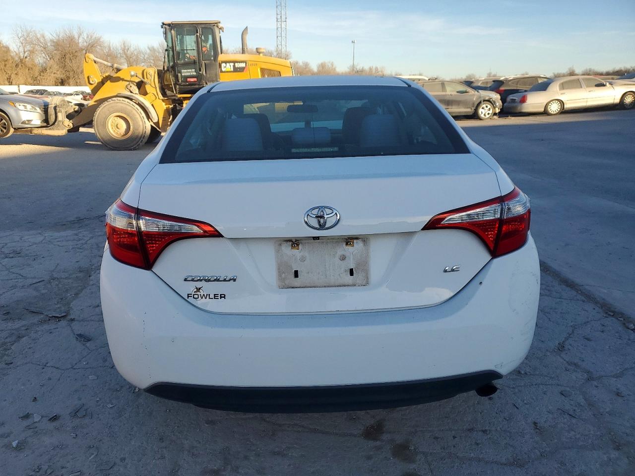 2014 TOYOTA COROLLA L photo 6