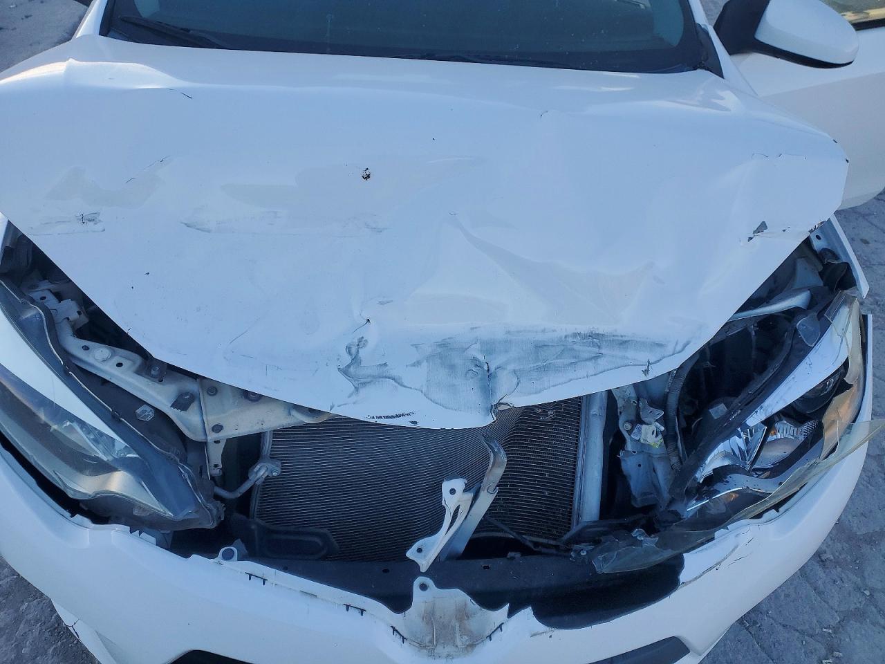 2014 TOYOTA COROLLA L photo 11