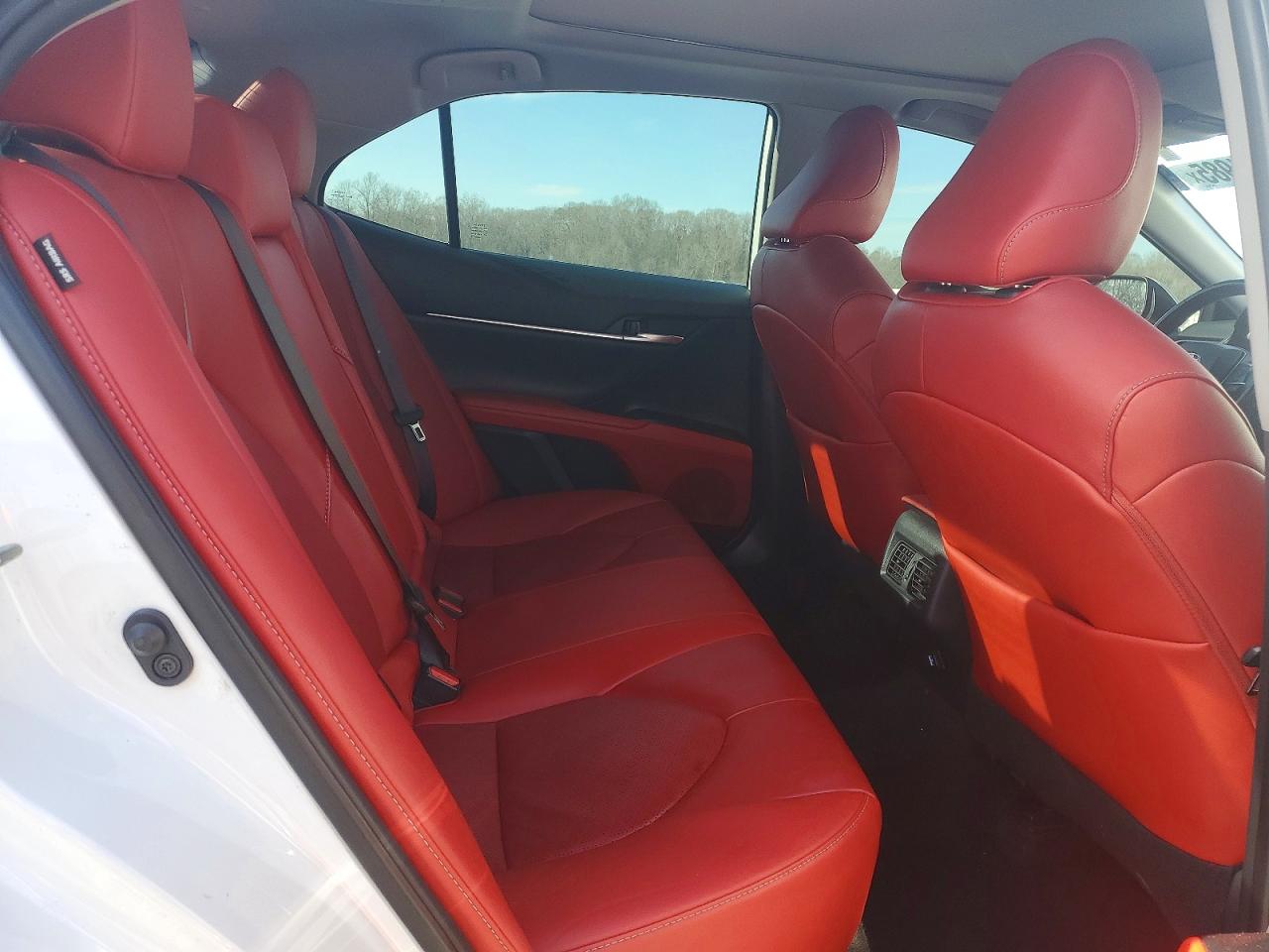 2020 TOYOTA CAMRY XSE photo 10