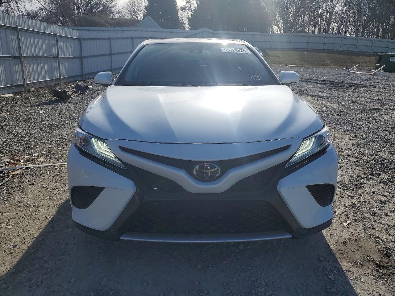 2020 TOYOTA CAMRY XSE photo 5