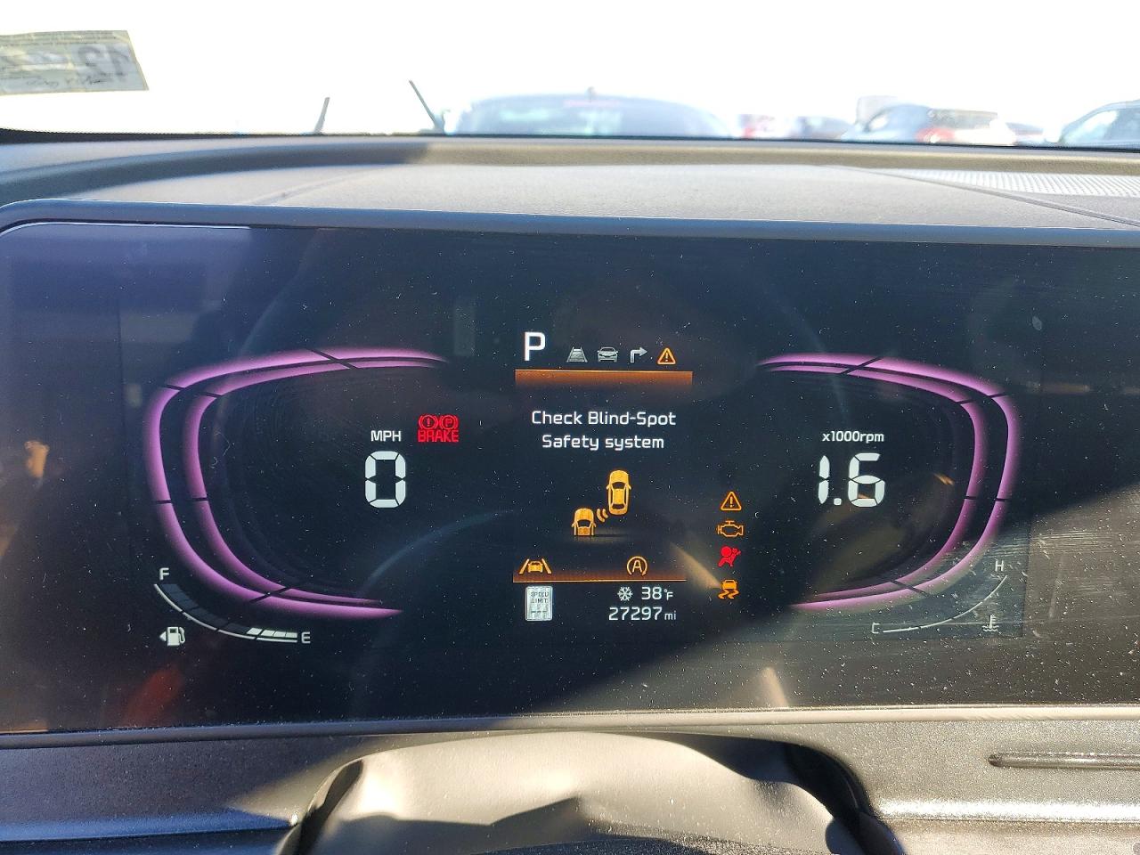 2023 KIA SPORTAGE X LINE photo 9