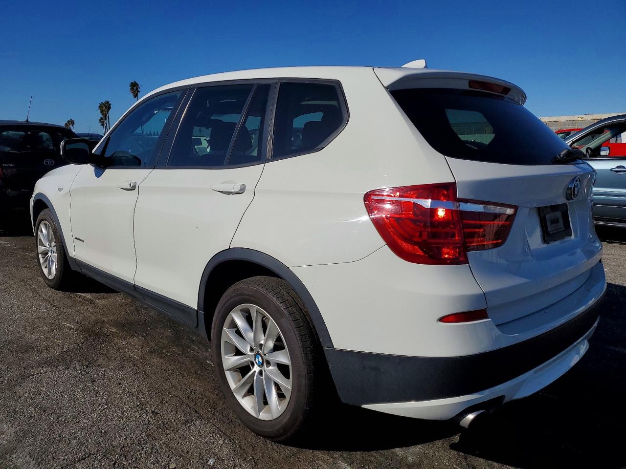 2014 BMW X3 XDRIVE28I photo 2
