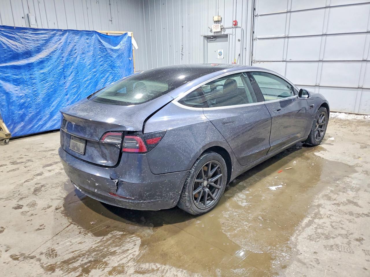 2019 TESLA MODEL 3 photo 3