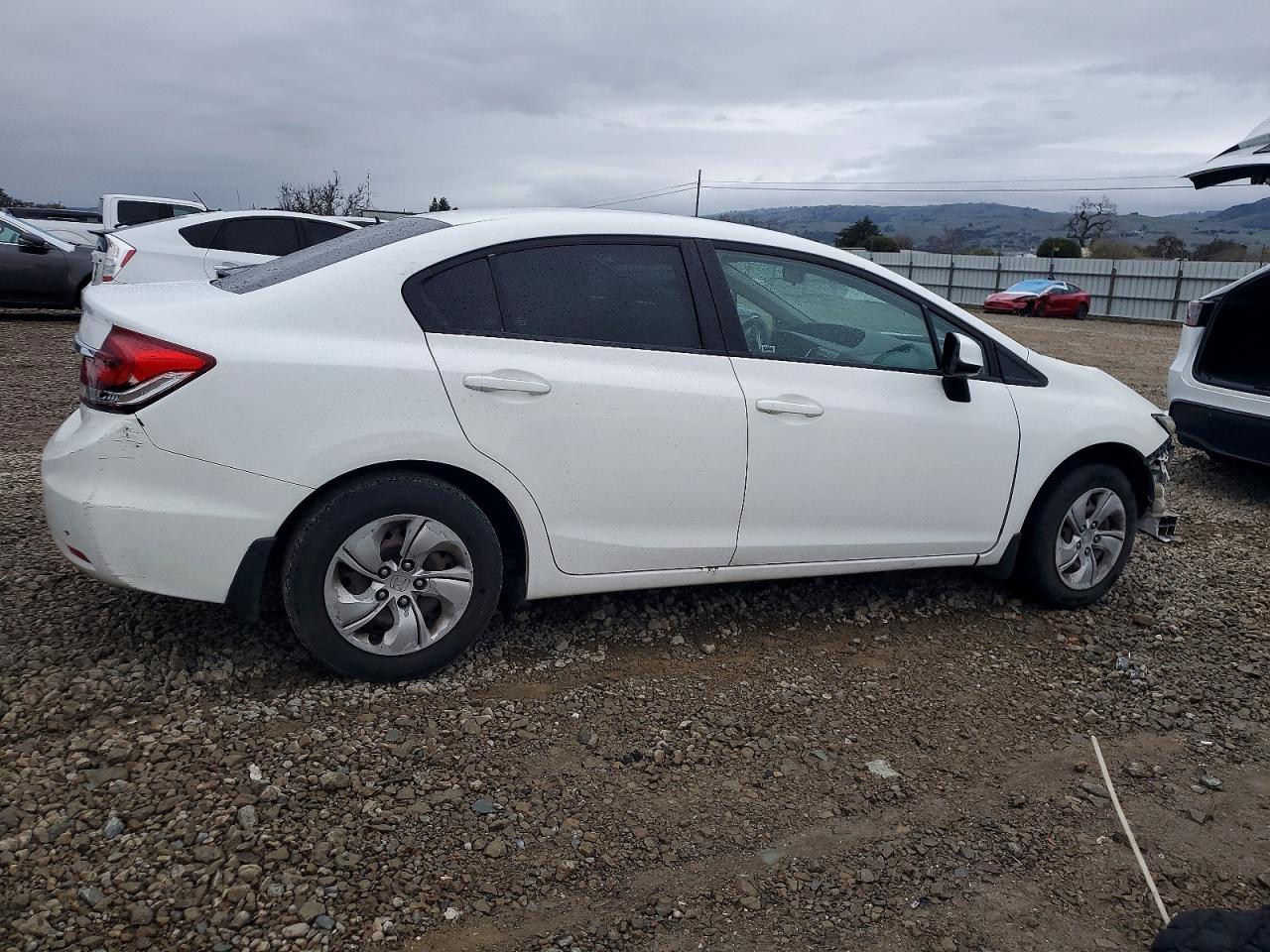 2013 HONDA CIVIC LX photo 3
