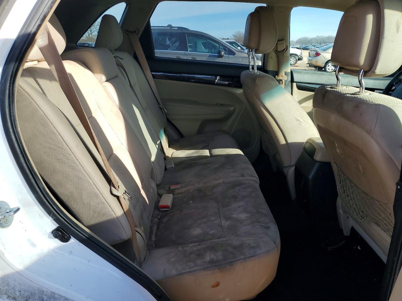 2011 KIA SORENTO BASE photo 11