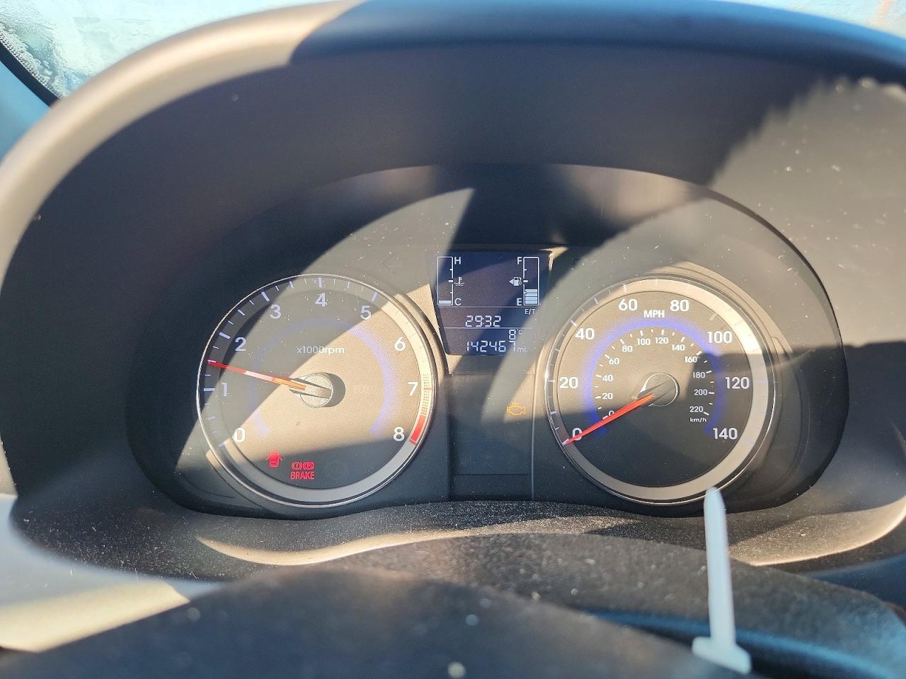 2016 HYUNDAI ACCENT SPORT photo 9