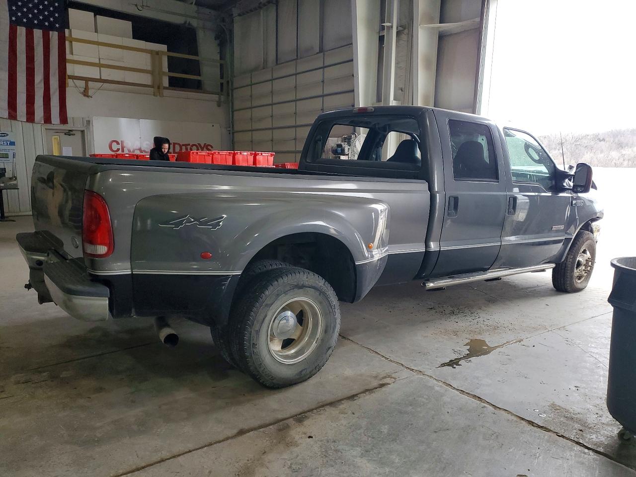 2003 FORD F350 SUPER DUTY photo 3