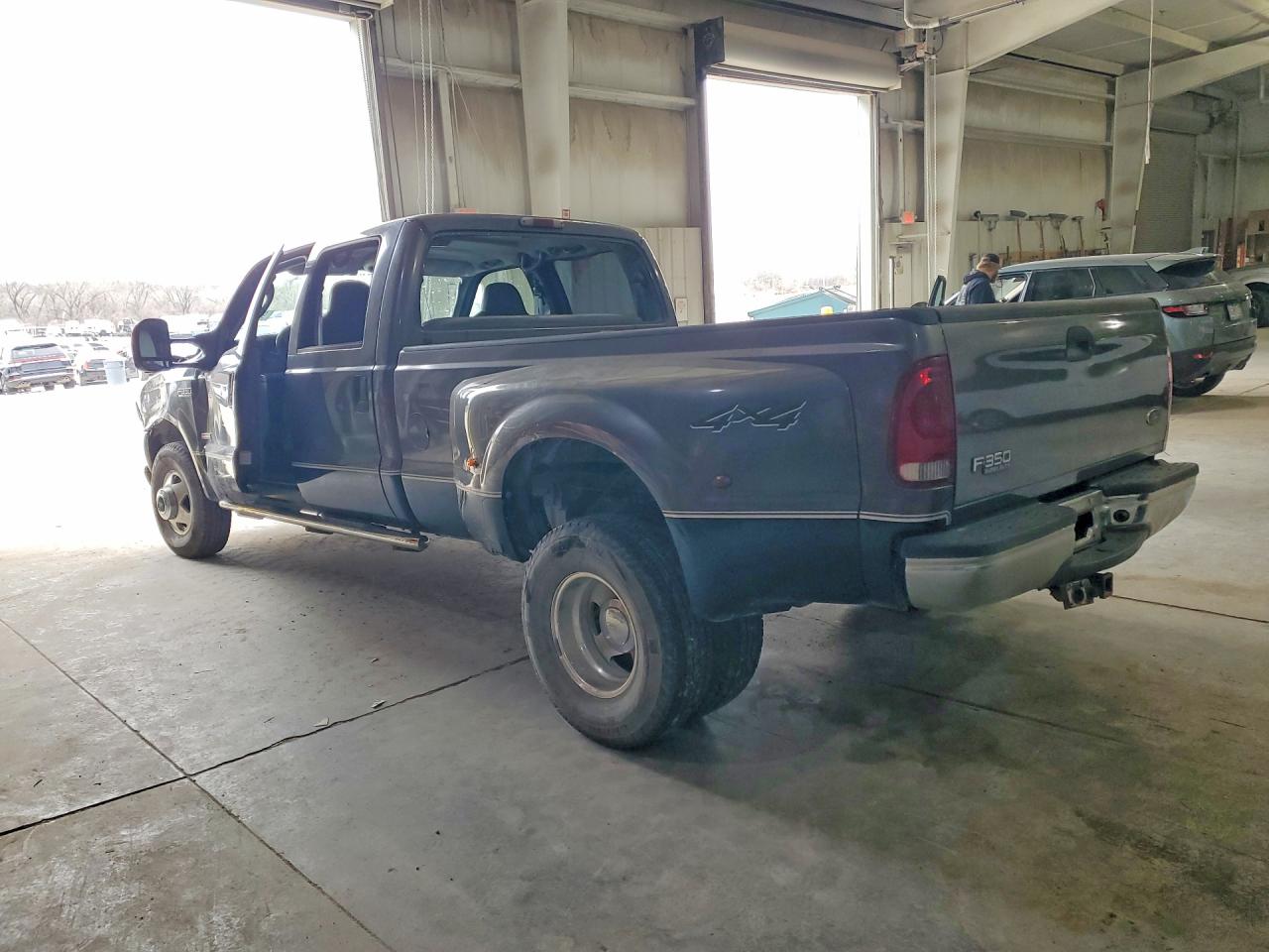 2003 FORD F350 SUPER DUTY photo 2