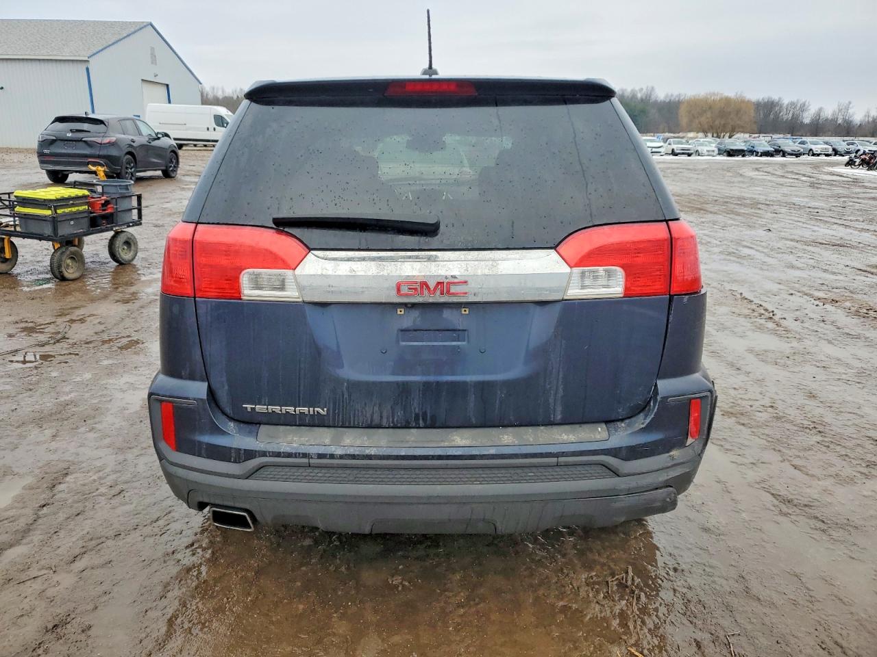 2017 GMC TERRAIN SLE photo 6