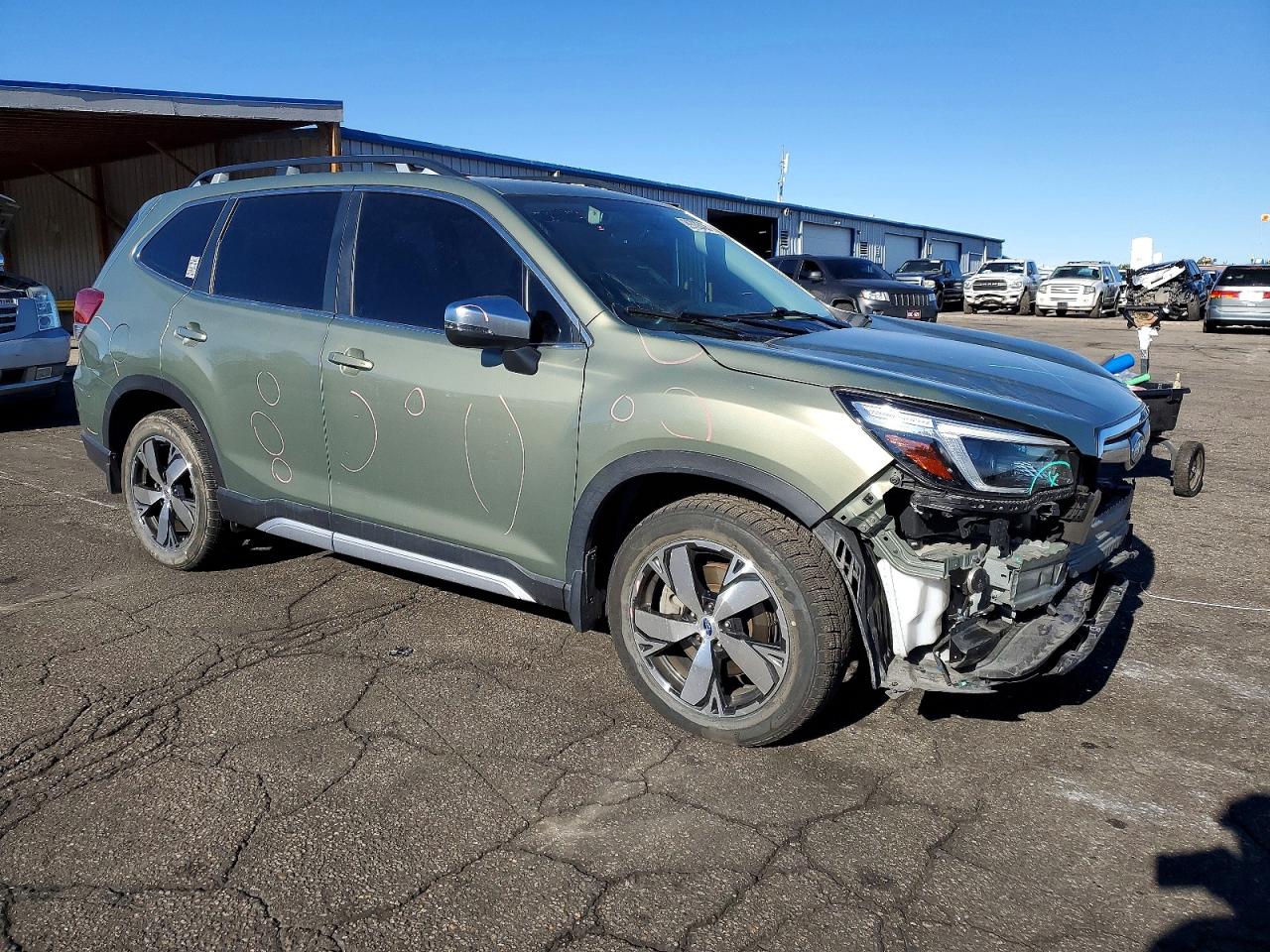 2021 SUBARU FORESTER TOURING photo 4