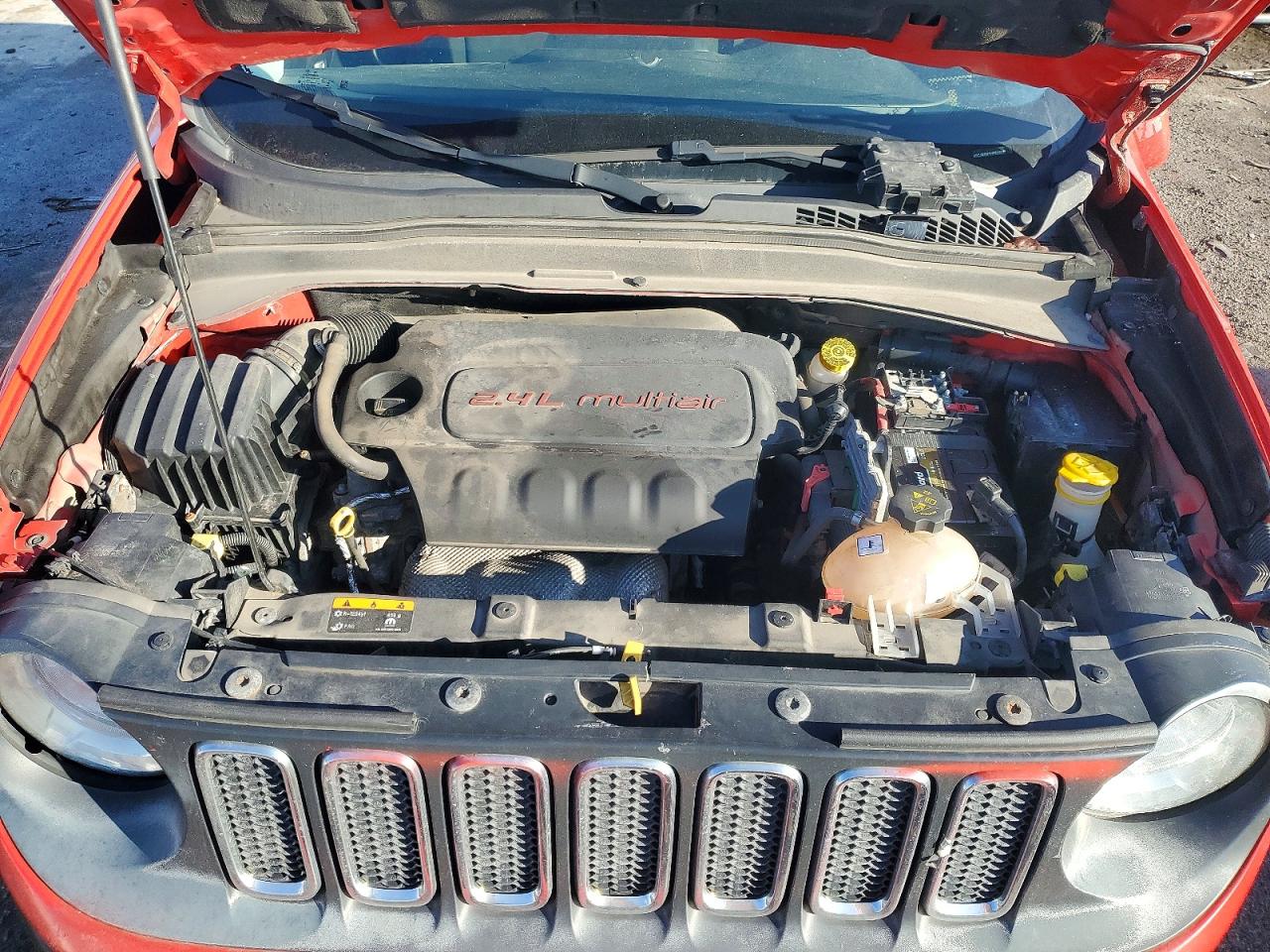 2017 JEEP RENEGADE LATITUDE photo 12