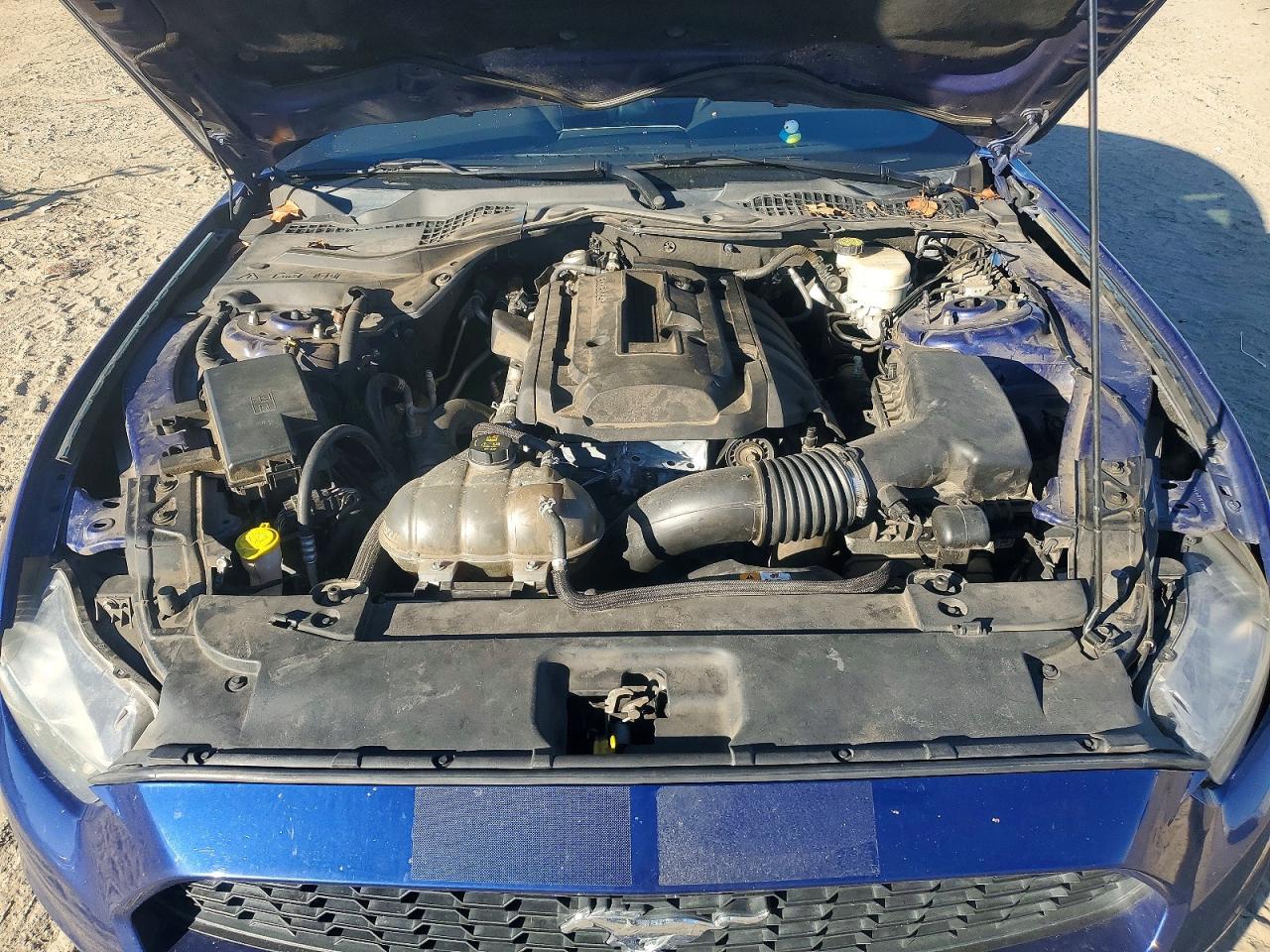 2016 FORD MUSTANG photo 31