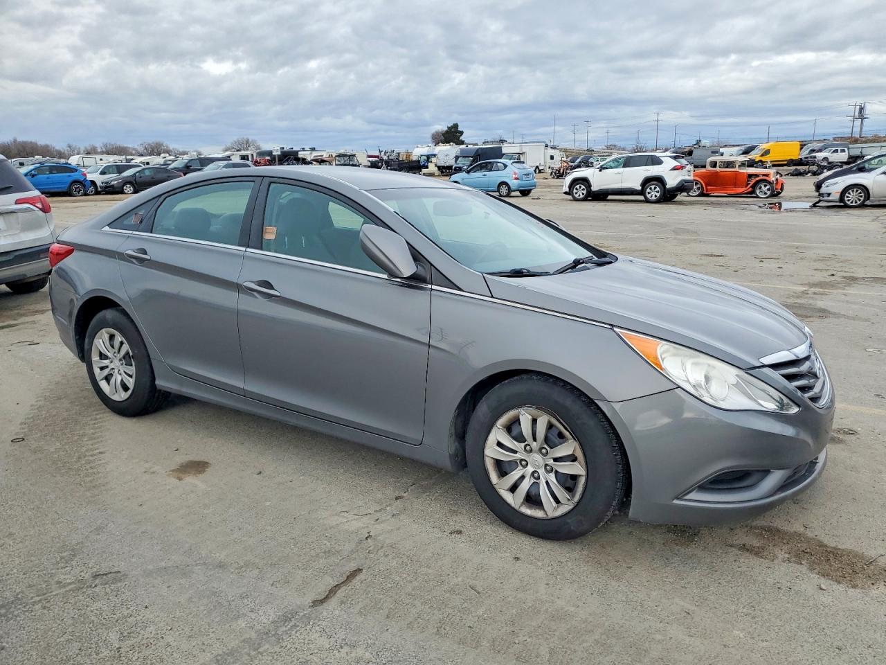 2013 HYUNDAI SONATA GLS photo 4