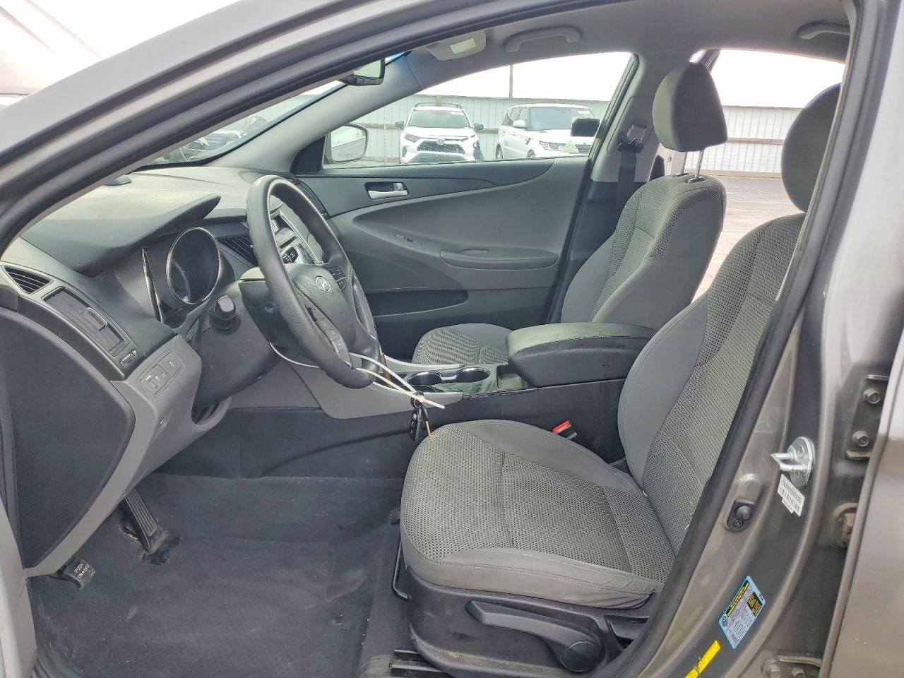 2013 HYUNDAI SONATA GLS photo 7