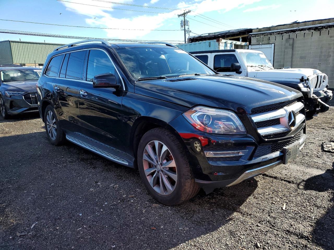 2014 MERCEDES-BENZ GL 450 4MATIC photo 4