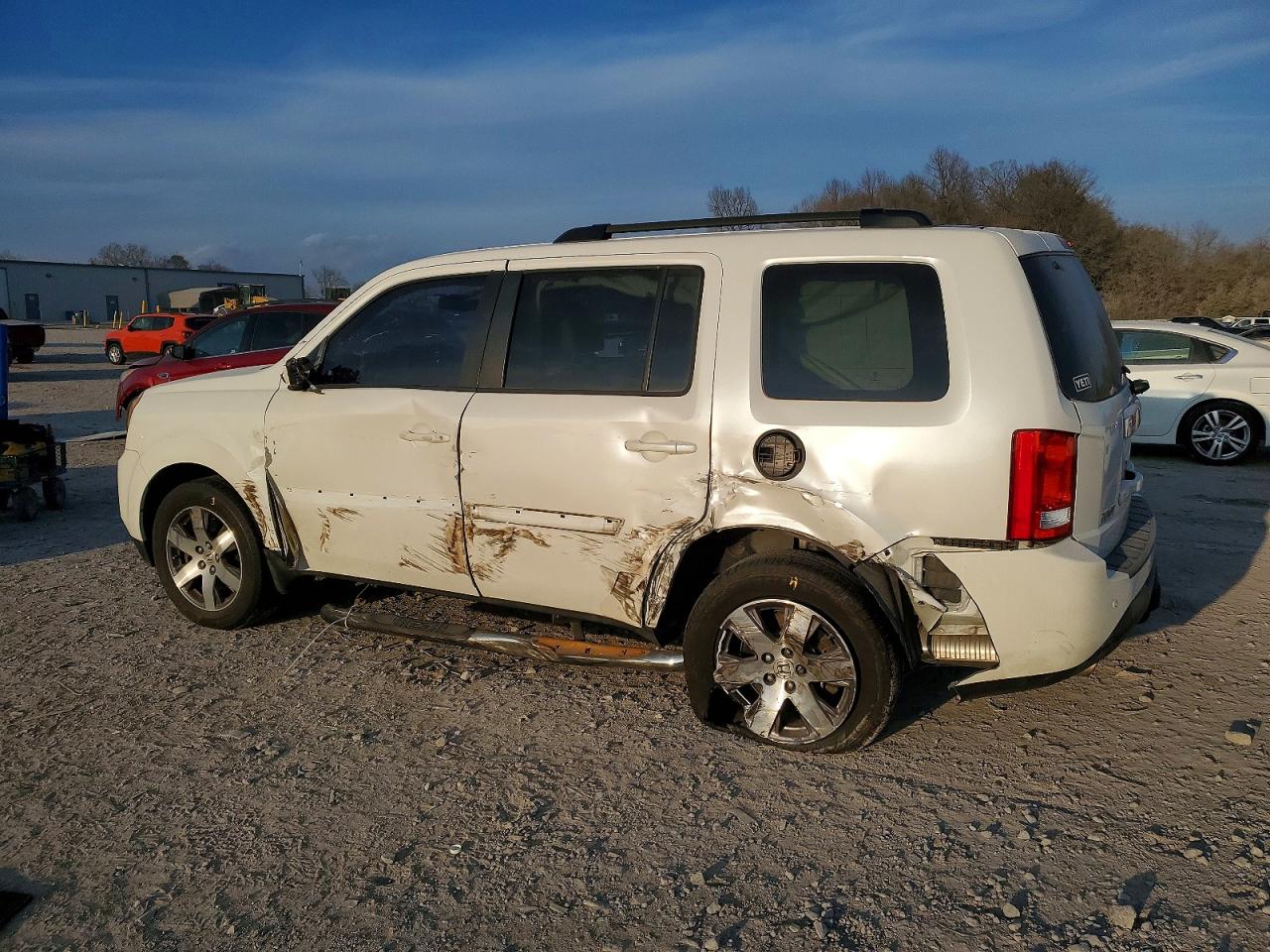 2012 HONDA PILOT TOURING photo 2